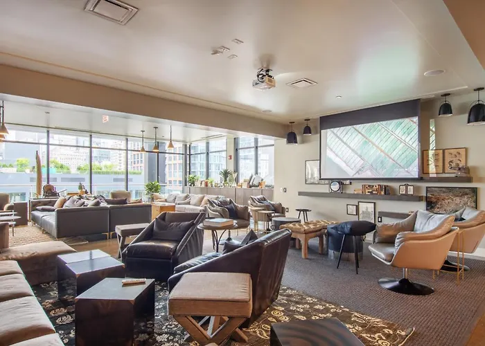 Apartment River North 1br W Gym Lounge Roof Nr Riverwalk Chi-895