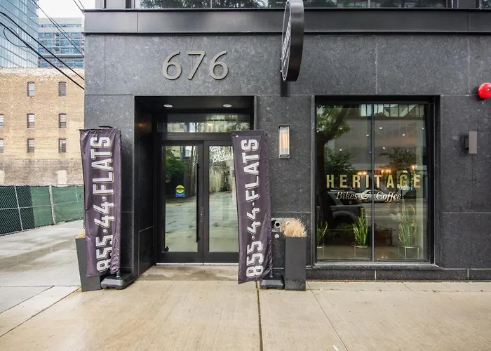 River North 1br W Gym Lounge Roof Nr Riverwalk Chi-895