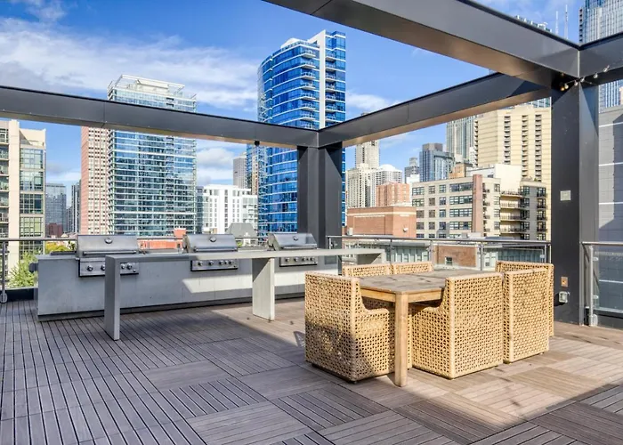 River North 1br W Gym Lounge Roof Nr Riverwalk Chi-895 * Chicago